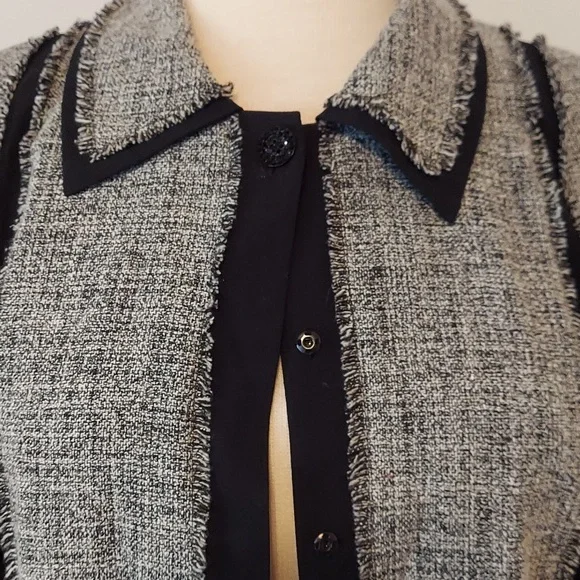 Jones New York Women's Blazer - Picture 2 of 5